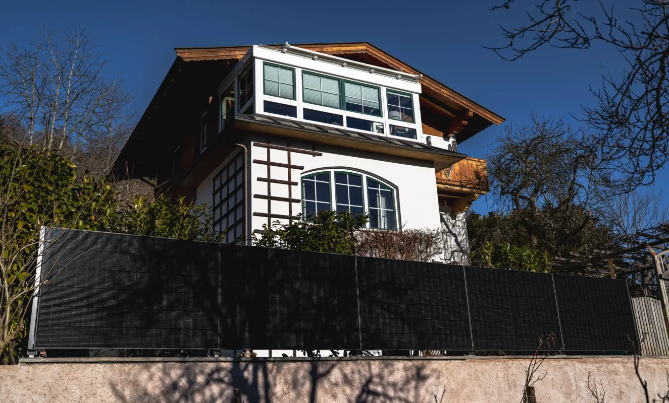 Solarpaneele am Haus